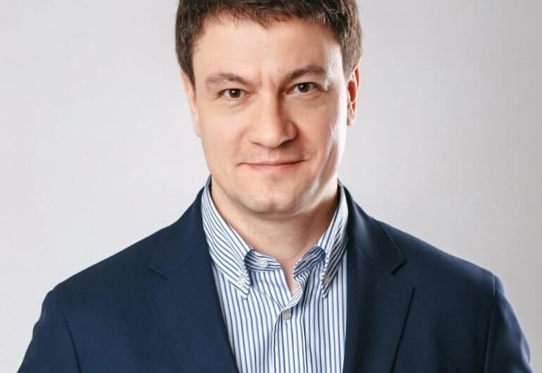 Антон Макаров